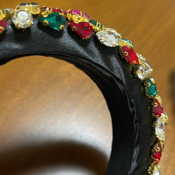 Crystal Headbands - Picture 12 of 13